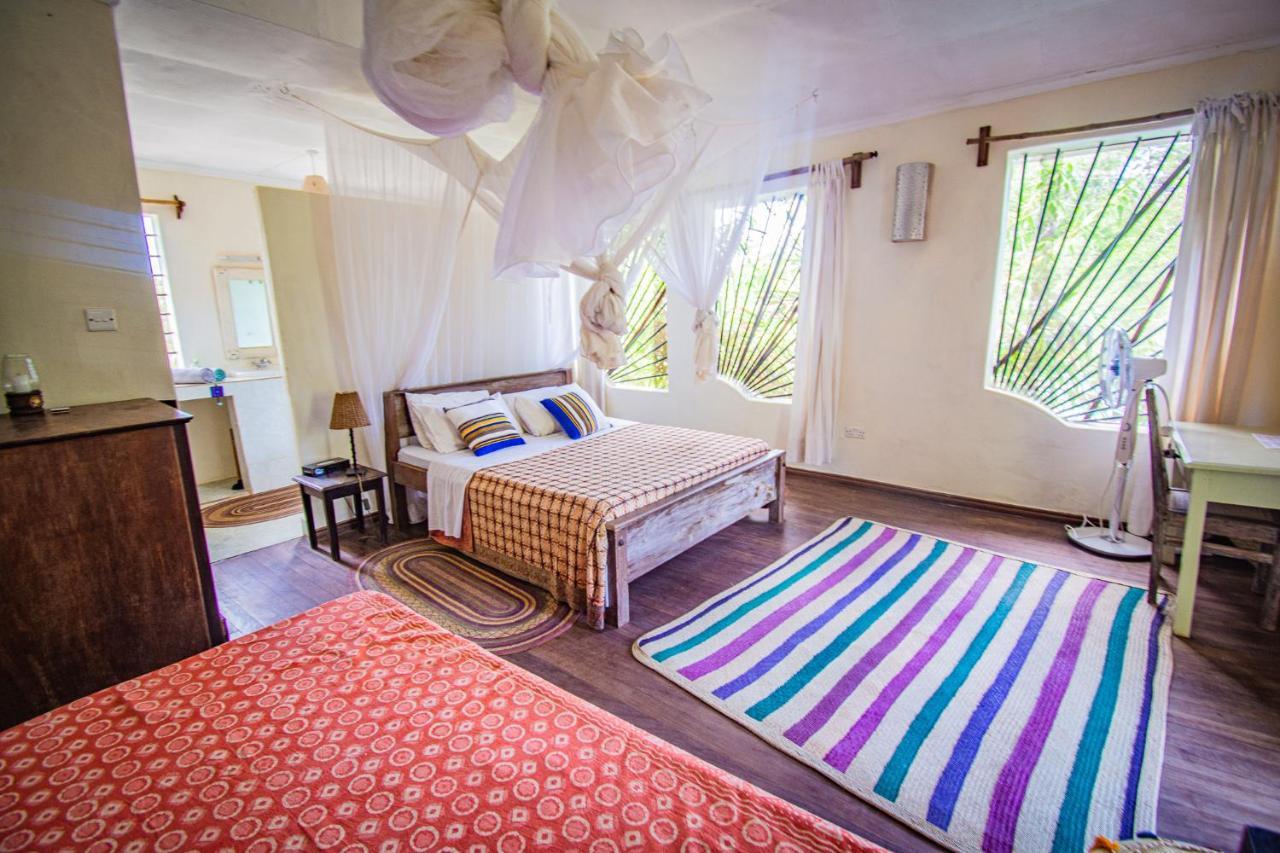 Mami Wata House Panzió Kwale Kültér fotó