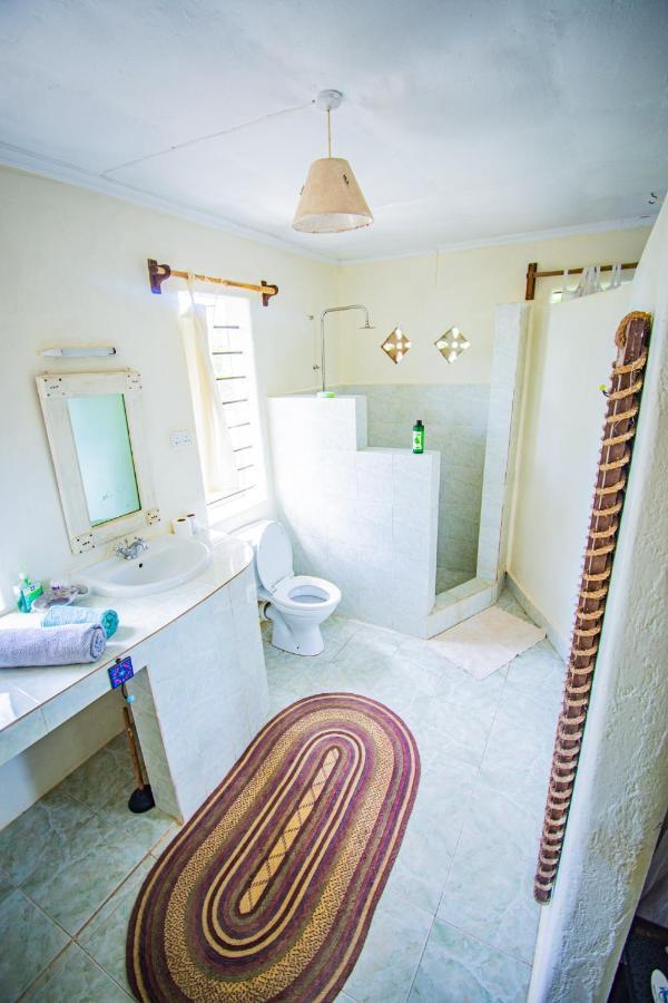 Mami Wata House Panzió Kwale Kültér fotó