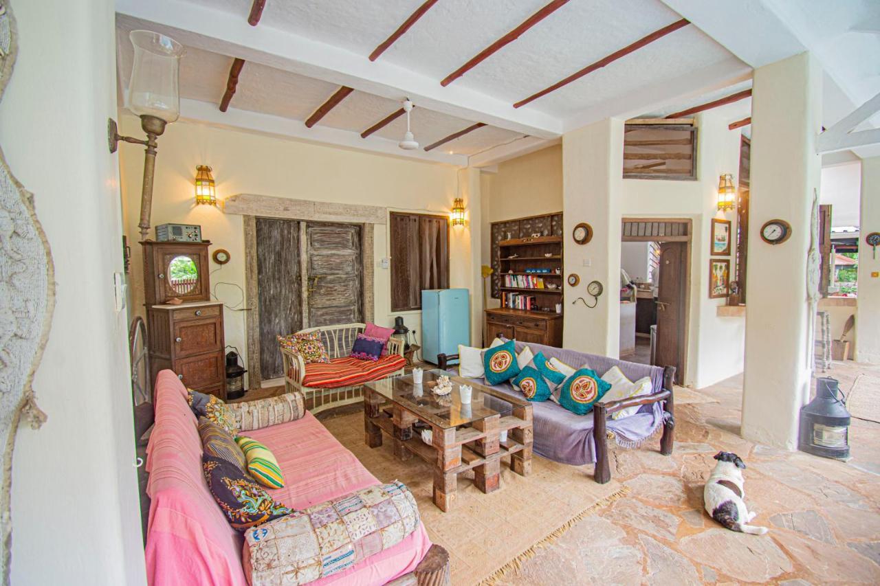 Mami Wata House Panzió Kwale Kültér fotó