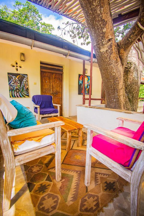 Mami Wata House Panzió Kwale Kültér fotó
