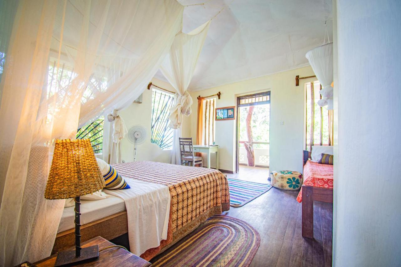 Mami Wata House Panzió Kwale Kültér fotó